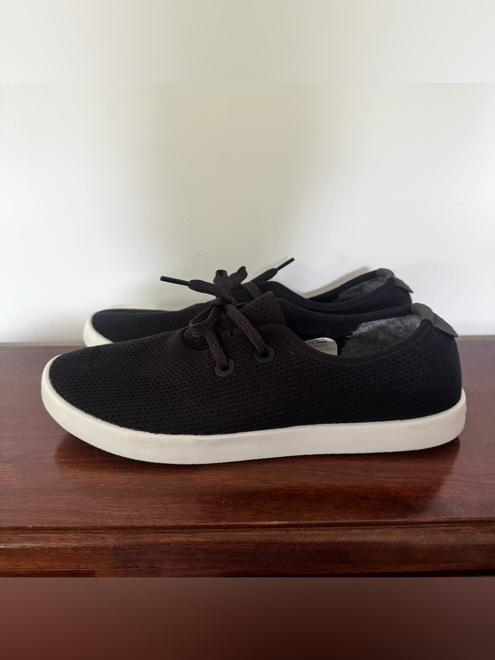 Allbirds Men’s 11 Black Tree Runners Knit Sneakers Casual Comfort Shoes